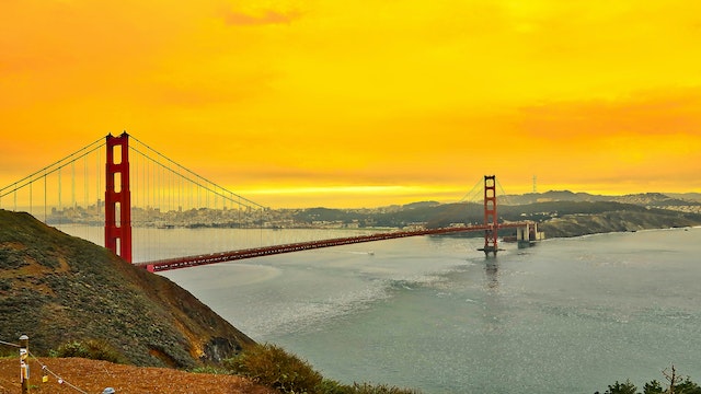 Photo by Nextvoyage: https://www.pexels.com/photo/golden-gate-bridge-san-francisco-california-449608/